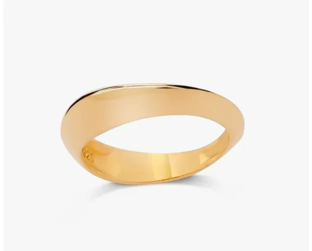 anel assimétrico em prata 925 tam 20 com banho de ouro amarelo 18k