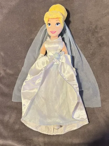 Boneca Cinderela Noiva Disney 
