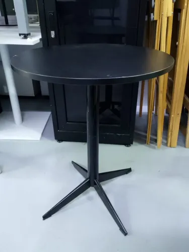Mesa de Apoio Redonda na Cor  Preta 