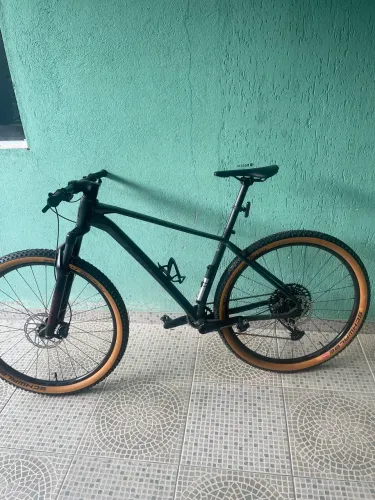 Sense Race aro 29 GX 12v tam19 