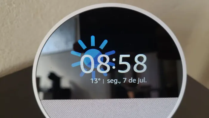 Amazon Echo Show - Assistente de Voz NÃO VENDO PELO SITE. z Inteligente