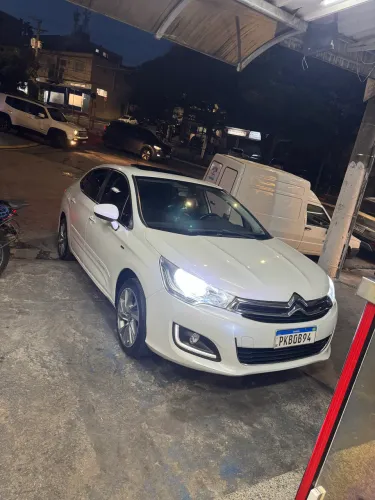 Citroen C4 Lounge Exclusive 1.6 Turbo Flex Aut. 2017