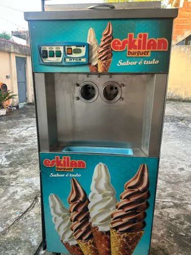 MAQUINA DE SORVETE ITALIANINHA