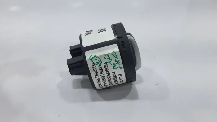 Botão Farol Com Detalhe Volkswagen Tiguan 2012 V2249