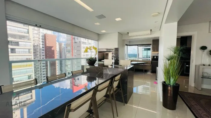 Apartamento de 185m² à venda no Condomínio Blanca Campo Belo