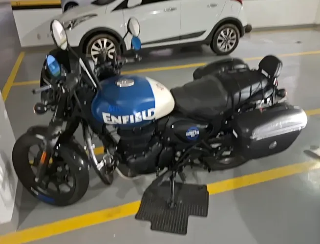 Hunter 350 Rebel com GPS 2024