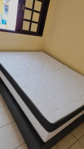 Cama Casal Seminova Pouco Utilizada