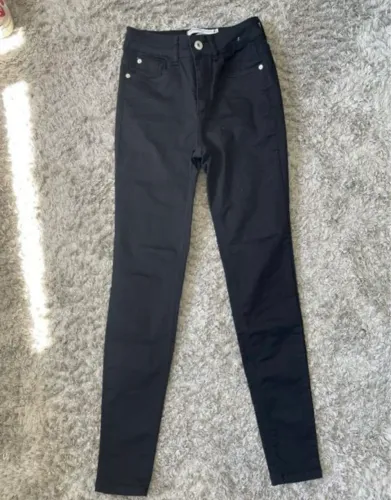 Calça Jeans Skinny Preta