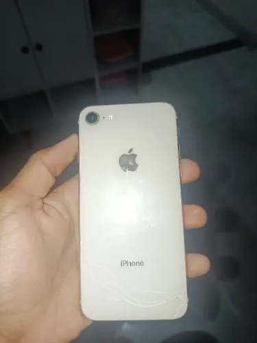 iPhone 8