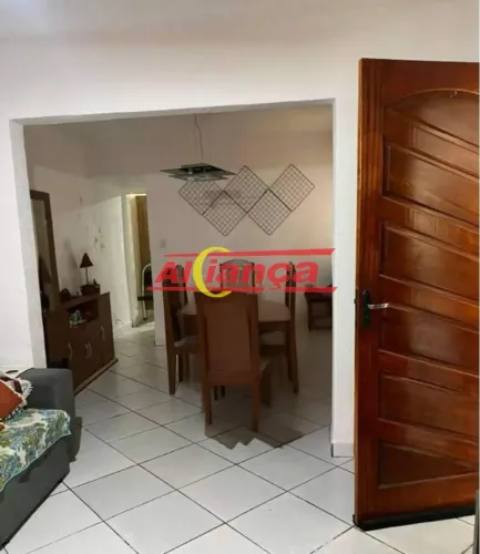 Vendo Imóvel com 3 Casas em Excelente Localização . Jardim Bela Vista.
