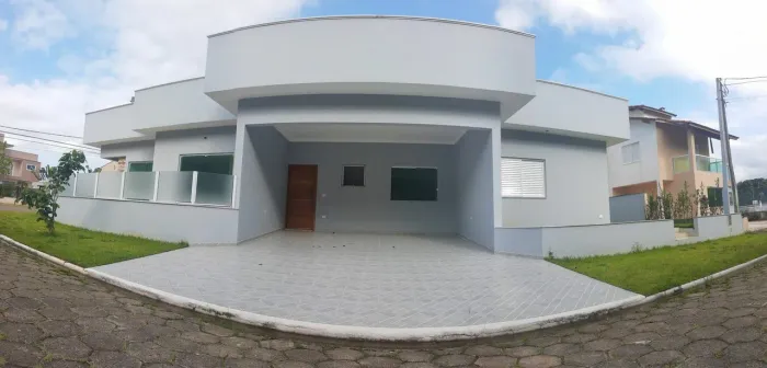 Casa de condomínio em Rua 10 - Condomínio Três Marias - Peruíbe/SP