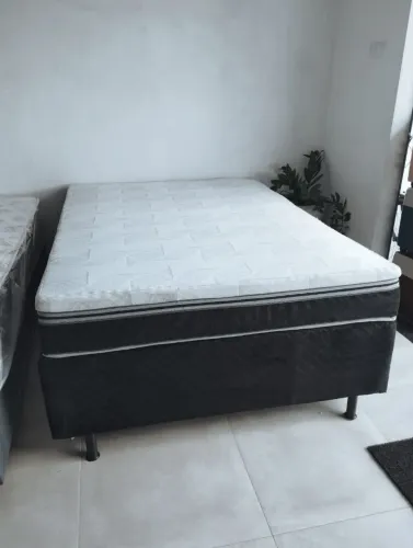 Cama Molas Ensacadas, ajustando conforto e preço baixo