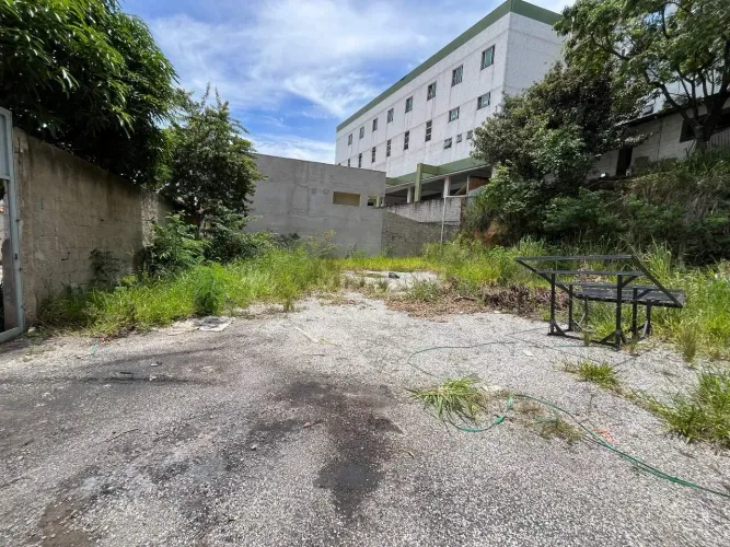 Lote-Área-Terreno para aluguel - Tirol, - Belo Horizonte