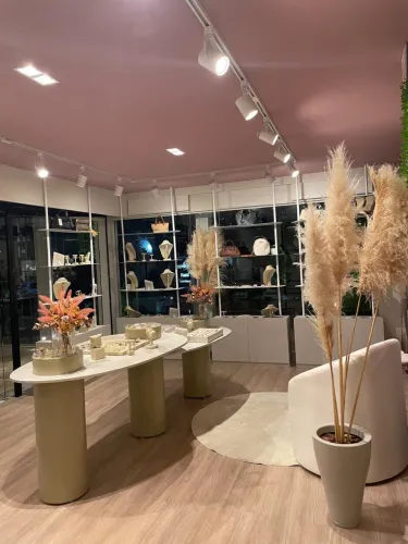 Loja de alto padrão para locação em Lagoa Nova - 23 m² | Excelente localização