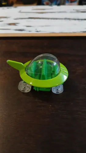 Carro cápsula dos Jetsons. Da Hotwheels 