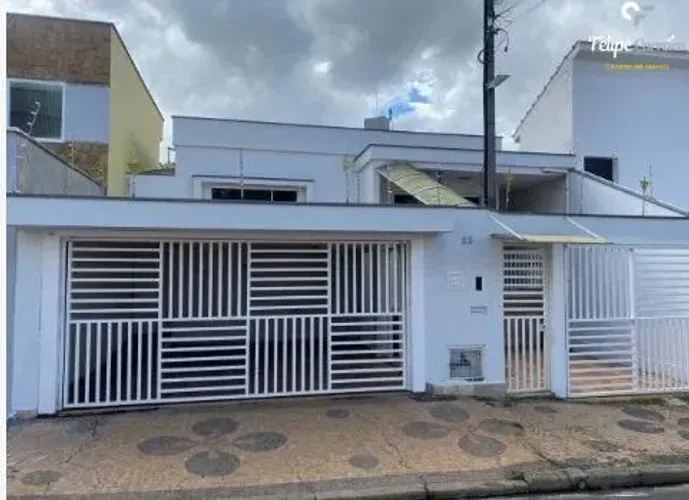 Casa Comercial à venda no Centro de Piracicaba - 180m² por apenas R$750.000,00 REF: 378