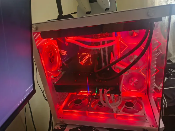 PC Gamer Ryzen 7 5700X + RX 6750 XT | 32GB RAM | SSD 2TB