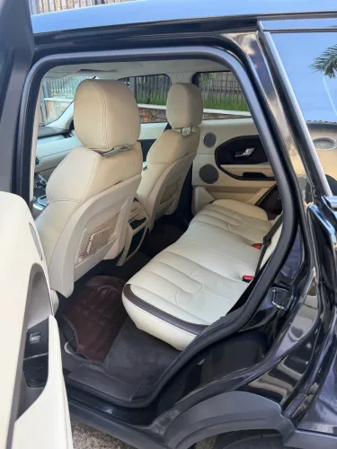 Land Rover Range Rover Evoque Prestigetech 2.2 5P Dies. 2015