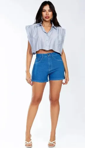 Shorts biotipo azul claro