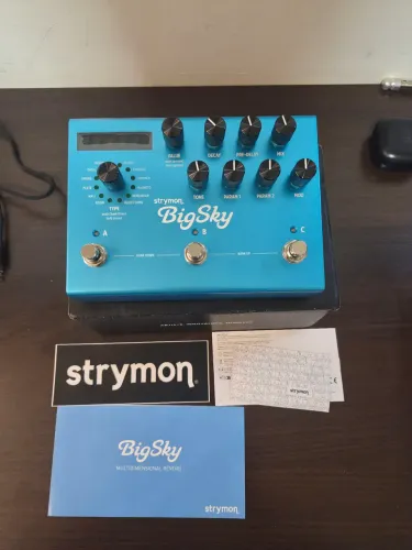 Pedal Strymon Bigsky NOVO, sem uso.