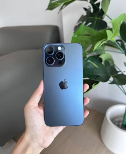 iPhone 15 Pro 128GB todo original