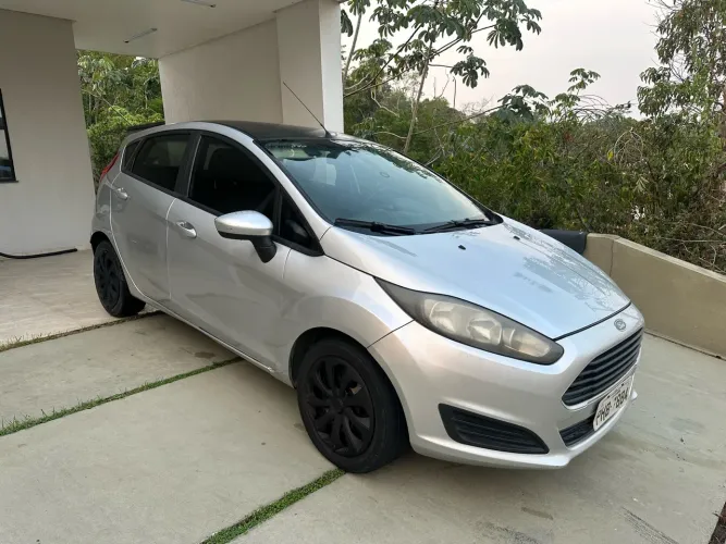 Ford Fiesta 1.5 16V Flex Mec. 5P 2015