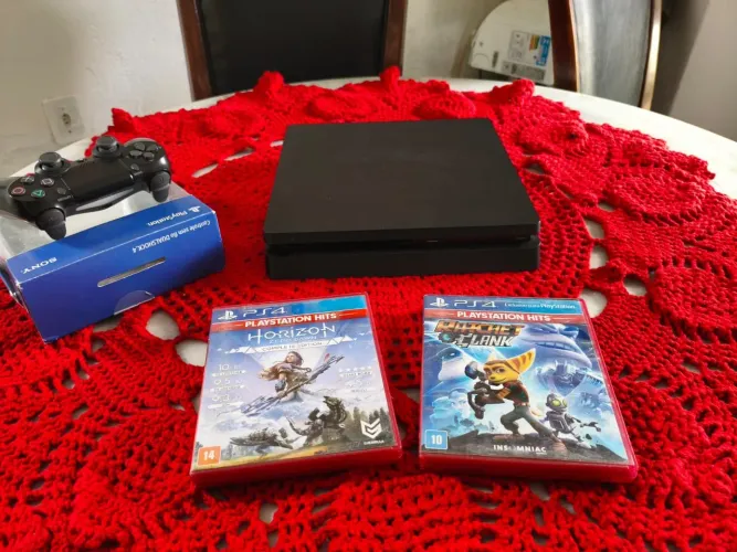 PS4 SLIM 1TB