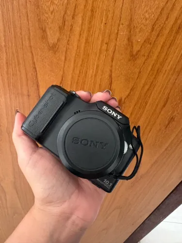 Câmera Sony CYBER-SHOT