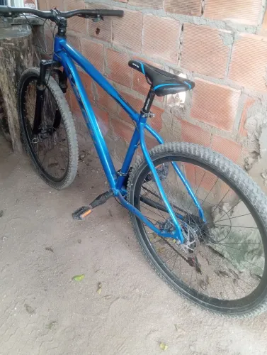 Vende-se aro 29