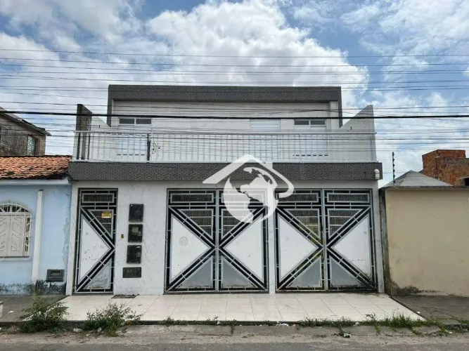 Casa à Venda com 6 Quartos no Bairro Santos Dumont  Aracaju/SE | 2 Pavimentos Independente