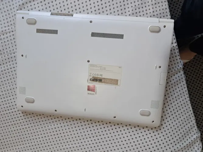 Notebooks para usar peças 