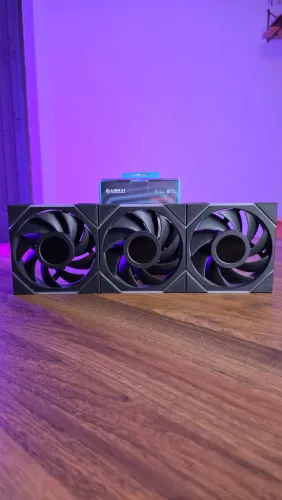 Kit 3 fans Lian Li TL 120 LCD