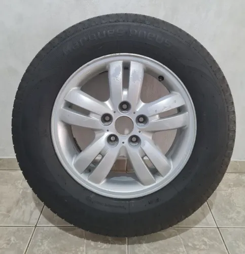 Estepe Hyundai Tucson Aro 16 - Usado 
