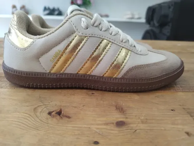 TÊNIS ADIDAS INFANTIL NUMERAÇÃO 34