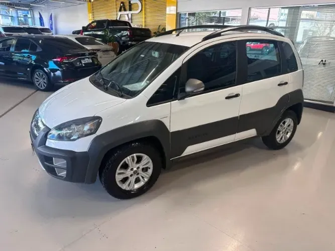 Fiat Idea Adv./ Adv.lock.dualogic 1.8 Flex 5P 2014