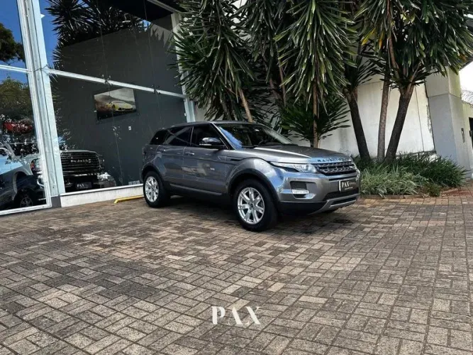 Land Rover Range Rover Evoque Pure 2.0 Aut. 5P 2013