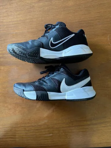 Nike court lite 4