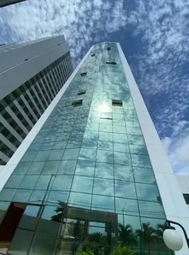 Flat mobiliado na beira mar de Barra de jangada no Atlântico Sul com taxas inclusas.