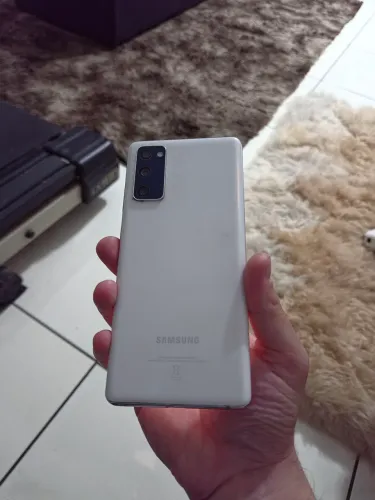 Samsung S20 Fe