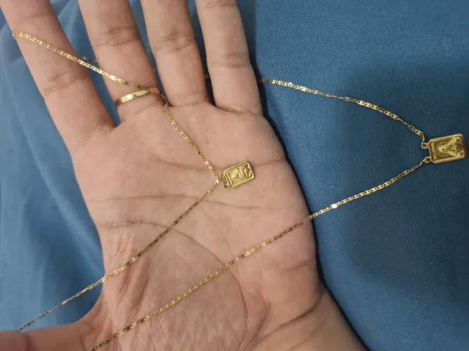 Escapulario em ouro 18k