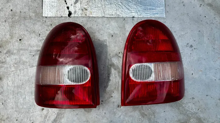 Par Lanternas Traseiras Gm Corsa Wind Gsi Original Carto 2p
