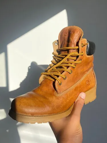 Bota Camurça Goofy estilo Yellow boot 39