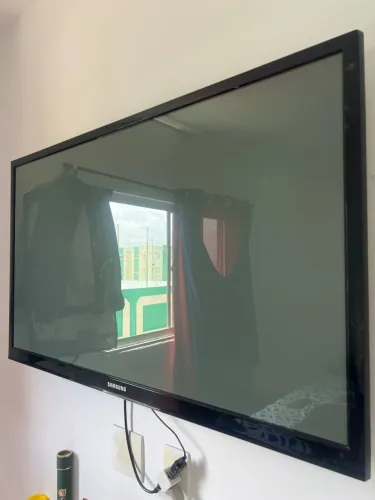 TV 50 Pelegadas