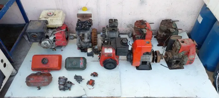 Motor estacionário gasolina lote com 8 motores  