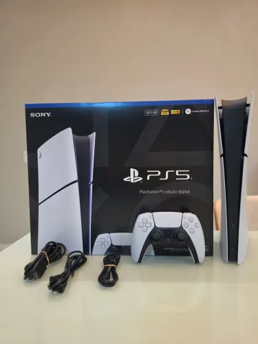 PlayStation 5 Sl8m Digital 825GB