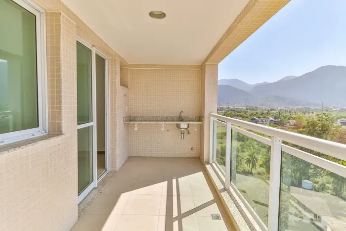 Barra da Tijuca - Apartamento à venda com 3 quartos (1 suíte) - 2 vagas - Lazer e Seguranç
