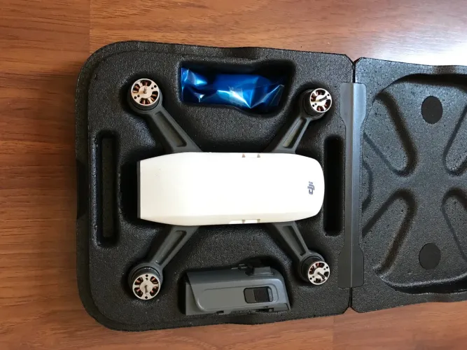 Drone DJI SPARK **LEIA**