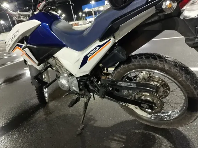 Uma Bros nova conservada tá top o veículo do único dono