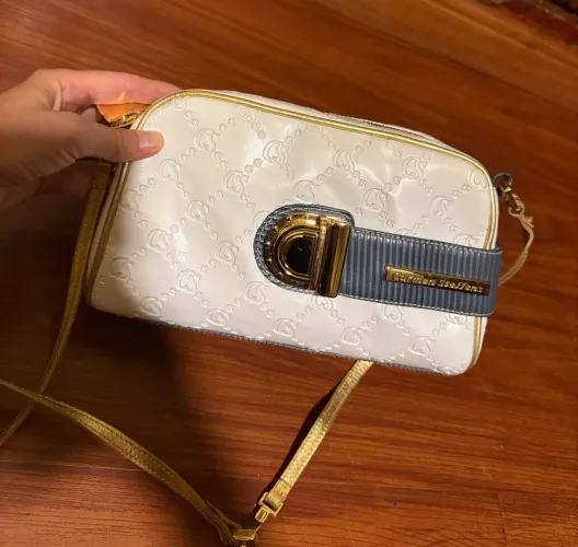 Vendo Carmen Steffens NOVA