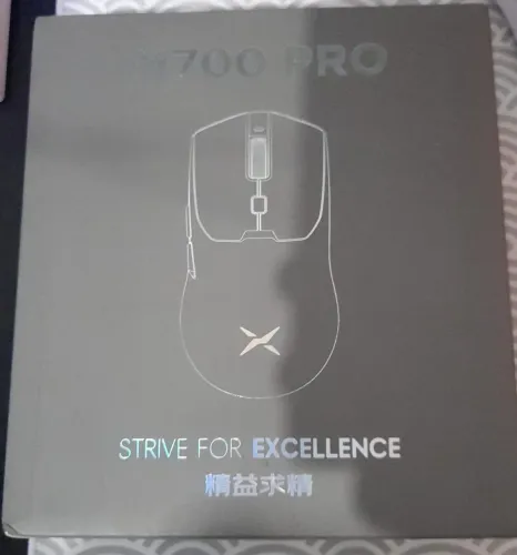 Mouse deluxy m700bpro